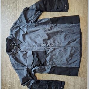 Lululemon x Wilderness Escape & Explore Button Up Jacket XL Black/Gray